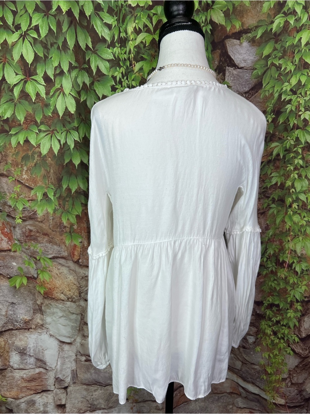 MAX STUDIO White Bohemian Embroidered Blouse, S - Picture 8 of 13